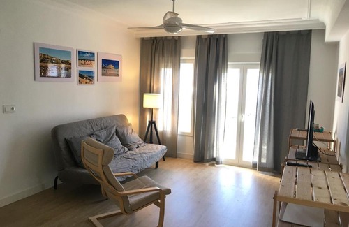San Juan del Puerto Apartment | El Piso de Loly en San Juan: alojamieno low cost para 5