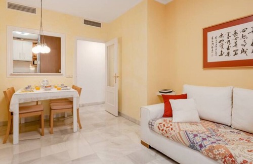 Feria Condo | El Refugio en el Centro Histórico de Sevilla