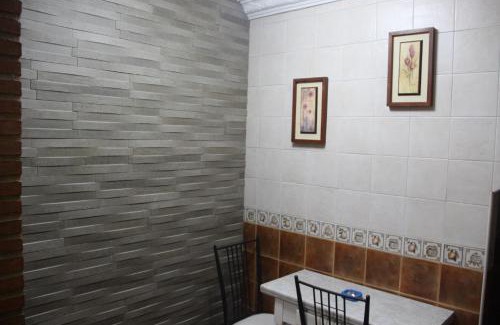 Setenil de las Bodegas Apartment | El Rincón de la Miel