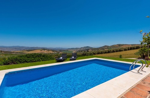 Antequera Villa | El Trigal Villanueva de la Concepción by Ruralidays