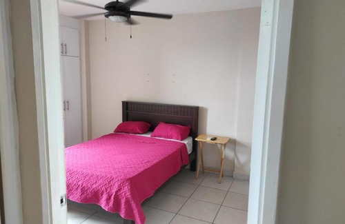 Tumba Vieja Apartment | El verano es azul