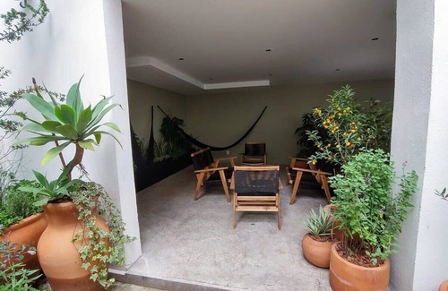 Colonia Cuauhtemoc Apartment | Elbe Retreat - Fabulous 2BDR Apartment near Bosque de Chapultepec.