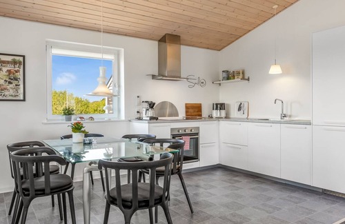 Lakolk House | "Eldora" - 1.4km from the sea by Interhome