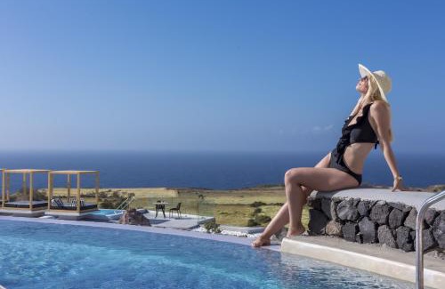 Oia Resort | Elea Resort - Adults Only