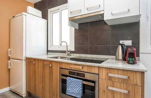 Collblanc y La Torrassa Apartment | Elegant and luxurious interior designed apartment, perfect for those who are in search of the finer things in life.