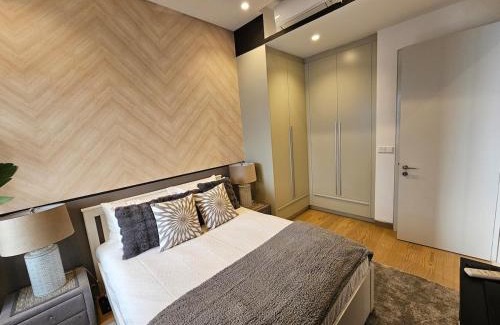 Pudu Apartment | Elegance 1BR Suite KLCC view with Gorgeous Pool