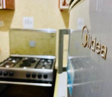Maitama Apartment | Elegance Oasis: Central 2BR Apartment with Balcony, View, and WiFI in Maitama