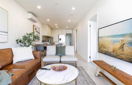 Batemans Bay Apartment | Elegant 2-Bed Apartment with Stunning Views