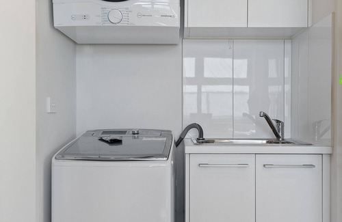 Preston Apartment | Elegant 2-Bed with Large Balcony by High Street