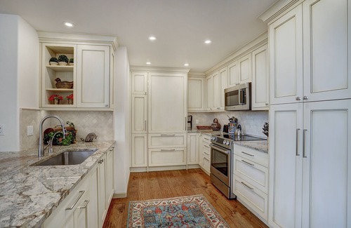 Edwards Condo | Elegant 2 BR Condo - Walk to Chairlift!