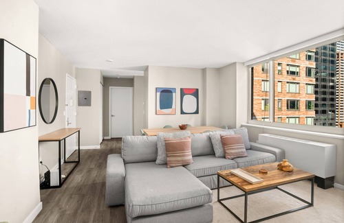Central New York City Apartment | Elegant 2bed 2bath apt