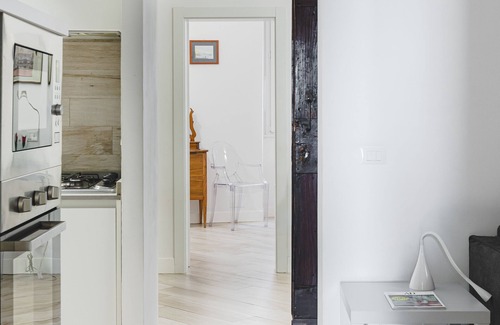 Rione XIV Borgo Apartment | Elegant 3 bdr apartment near Campo dei Fiori