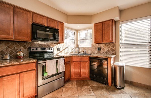 Central Scottsdale Condo | Elegant 3 Bedroom In McCormick Ranch