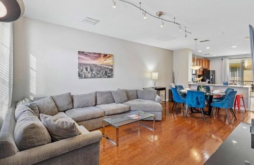 Florida Central Atlantic Coast Apartment | Elegant 3-Bedroom Townhome at Vista Cay