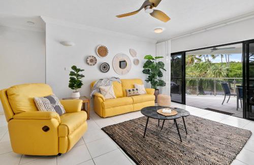Cairns North Apartment | Elegant 3BR Cairns Esplanade Apartment with Pool