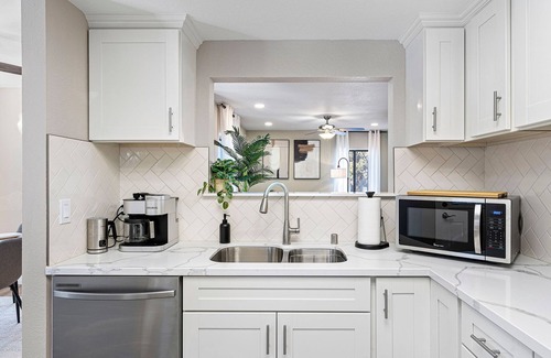 Northwest Reno Villa | Elegant 4BD Reno Abode Close to Shops and Casinos