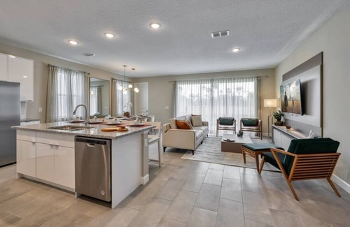 West Kissimmee House | Elegant and spacious home with themed bedrooms