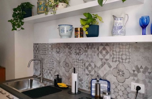 Corso dei Mille - Sant'Erasmo Apartment | Elegant apartment in the historic center of Palermo in Art Nouveau style