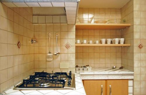 Rione XVI Ludovisi Apartment | Elegant Apartment Via Veneto by Varental