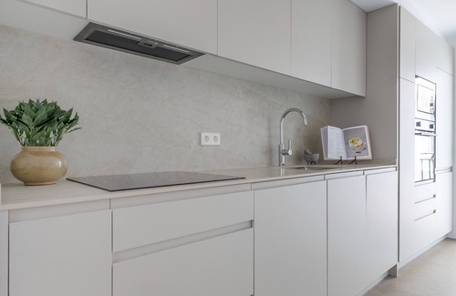 Prosperidad Apartment | Elegant apartment with large terrace