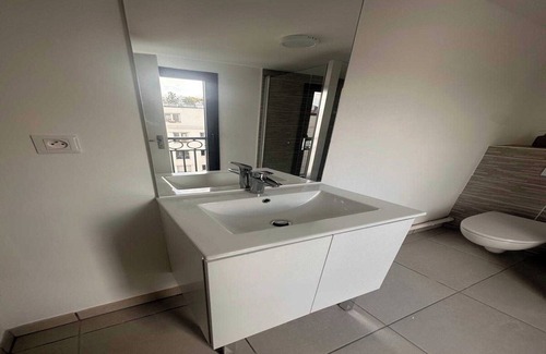 Suresnes Apartment | Elegant Appt - 3BDR/8P - Near Paris & La Défense