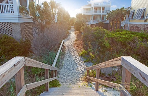 Pawleys Island House | Elegant Beachfront Escape with Wrap-Around Porches