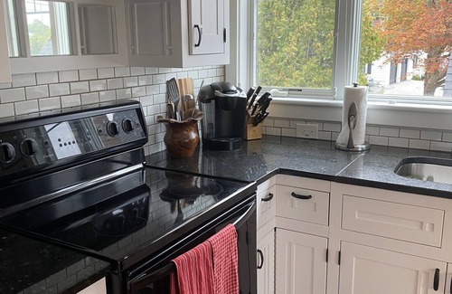 West Boothbay Harbor Apartment | Elegant Boothbay Harbor, Maine Studio