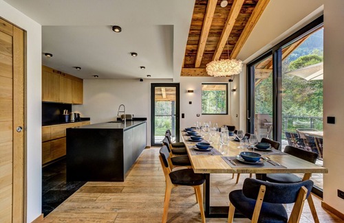 Les Tines Ski Chalet | Elegant Chalet incl. daily bakery delivery & clean