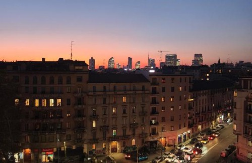 Citta Studi Apartment | elegant city view flat adjacent metro