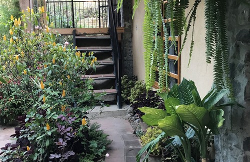Panajachel House | ELEGANT COMFORT AND GARDEN PARADISE IN PANAJACHEL WITH MAYAN SAUNA AND SECURITY!