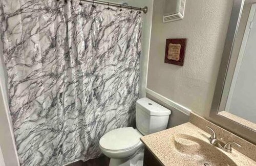 North Arlington Apartment | Elegant, cozy Beautiful trails