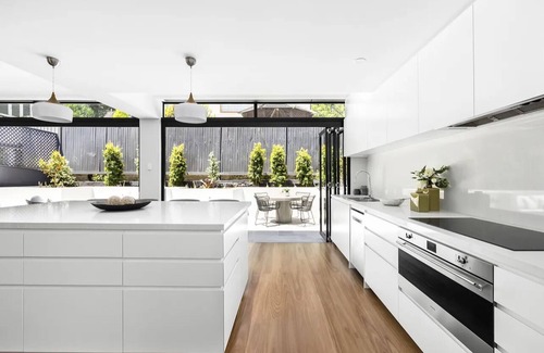 Randwick House | Elegant Eastern Suburbs Residence - close to beaches and CBD
