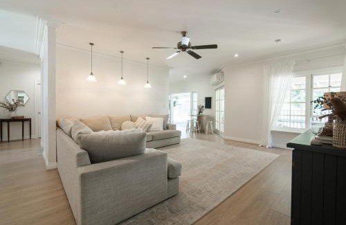 Nerang House | Elegant Family Home with Pool & Wildlife