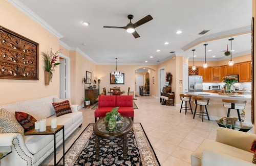 Naples Condo | Elegant Fiddlers Creek Townhome