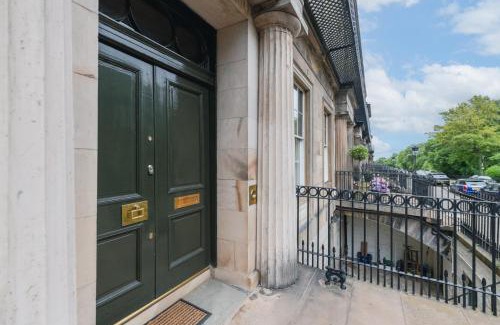 New Town House | Elegant Georgian Retreat with Views of Arthurs Seat