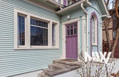 Coeur d'Alene House | Elegant Historic Home in Modernized Area