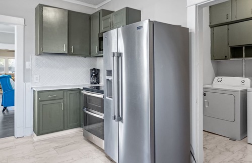 Florence House | Elegant Historic Home w/Modern Touch in Florence
