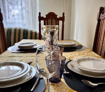 Appio Latino Apartment | Elegant Home in Rome Appio, Wi-Fi, Subway