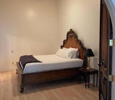 Bryson City Villa | Elegant Italian Villa Smoky Mountain National Park
