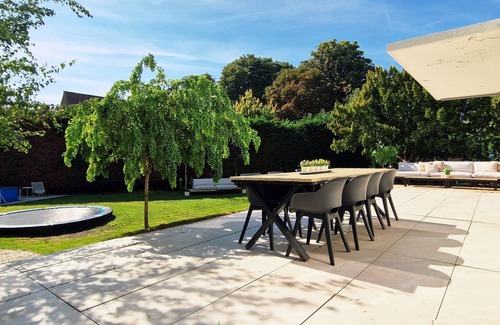 Leidschenveen-Ypenburg House | Elegant Luxury Villa with Spacious Garden - Perfect for Families and Friends