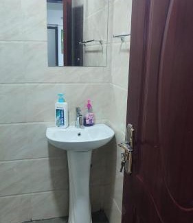 Nairobi West Apartment | ELEGANT NEWLY FURNISHED STADEVIEW SUITEs