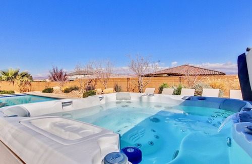 Hurricane House | Elegant Oasis Home in Hurricane with Private Pool & Hot Tub 30 day rental