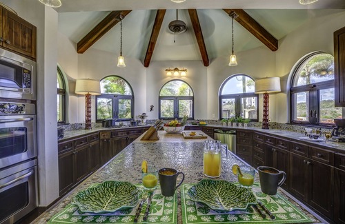 Sea Rocks Villa | Elegant Oceanfront Villa