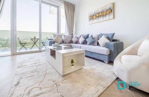 Bur Dubai Apartment | Elegant One Bedroom Apartment in Wasl 1 Residence