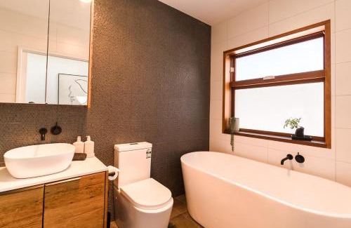 Seddon House | Elegant Seddon Stay Historic Charm & Modern Twist