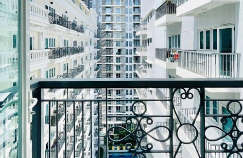 Iloilo Apartment | Elegant Studio Apartments at LaFayette Park Square