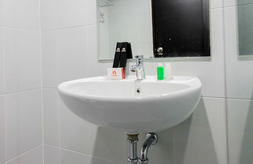 Bumi Serpong Damai Hotel | Elegant Studio Apartment at Casa de Parco Near Ice BSD