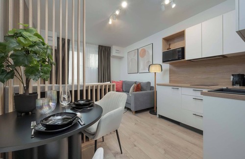 Krzyki Apartment | Elegant studio on Dyrekcyjna | Wroclaw