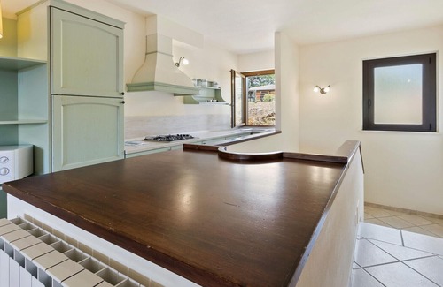 Sorano Apartment | Elegant Tuscan Retreat
