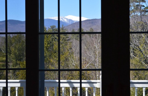 Jackson House | Elegant Vacation Home in picturesque Jackson NH perfect for reunions, gatherings